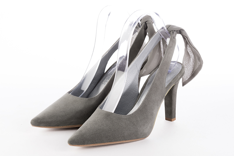 Pebble grey women's slingback shoes. Pointed toe. High slim heel. Front view - Florence KOOIJMAN